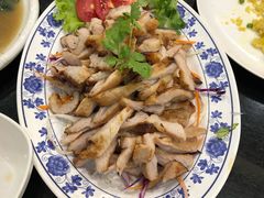-J Daeng Seafood