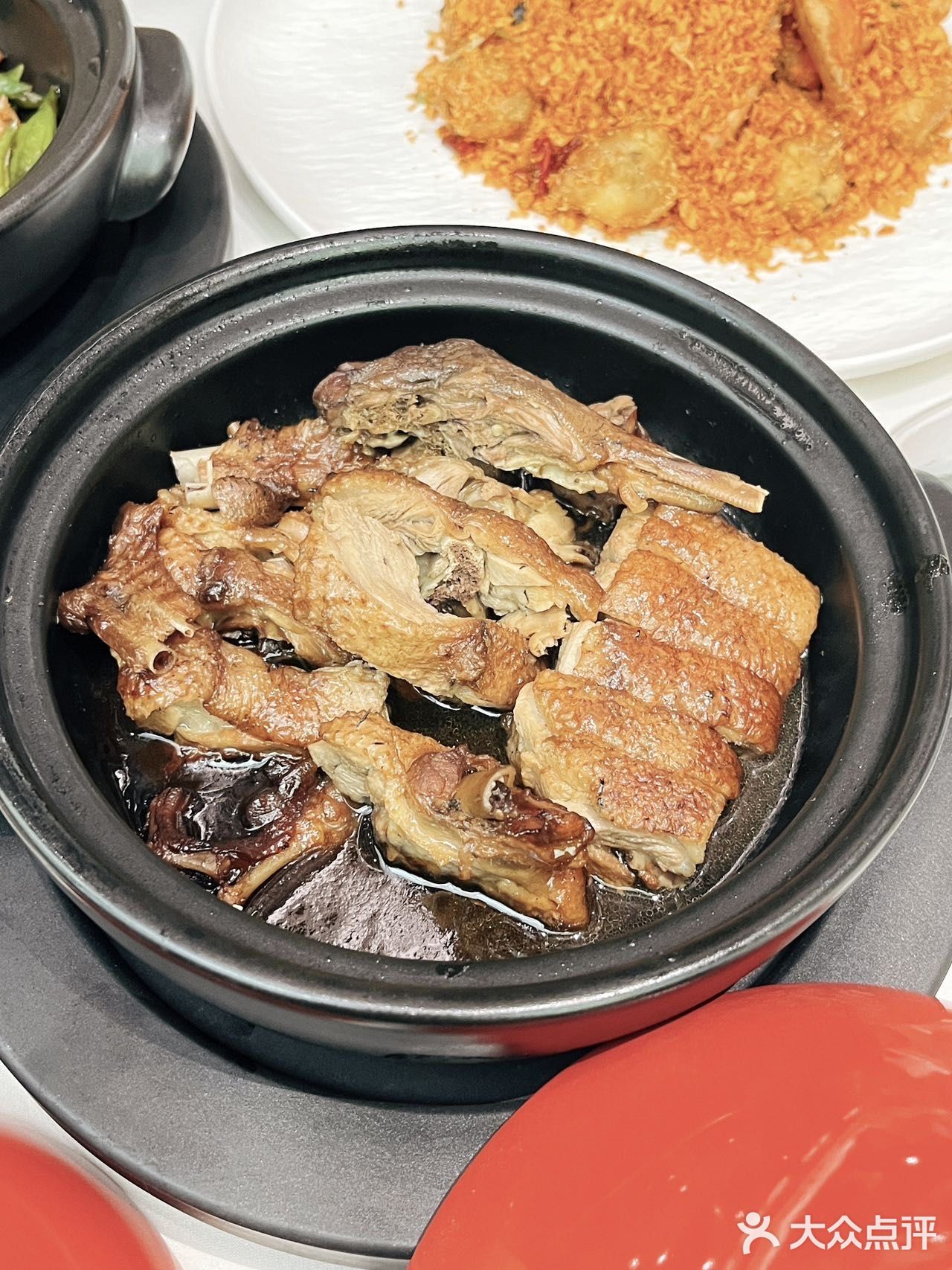 南宁老牌酒家缘林这美景！！你在诱惑谁呢？