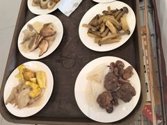 -天宜隆蘑菇宴火锅(石景山旗舰店)