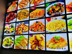 -李哥海鲜烧烤家常菜(孔雀城店)