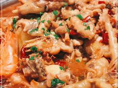 -胖哥俩肉蟹煲(湖滨银泰in77店)