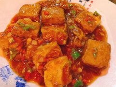 -缘来聚·徽菜名店(黄山宏村店)