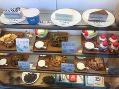 -猫的天空之城概念书店(丽江古城饮玉巷店)