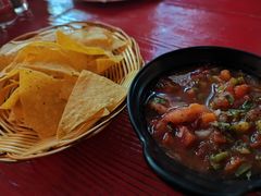 餐前玉米片-Pistolera Mexican Cantina女枪手墨西哥餐厅(碧云路店)