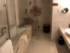 -大连中远海运洲际酒店