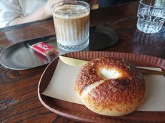 -喜洲吧·江畔老船厂·庭院餐厅(喜临院店)