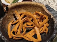 -老牌坊云南鱼豆花火锅(哈西万达店)