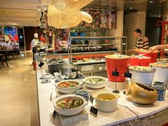 -咖啡苑自助餐厅·中国大饭店