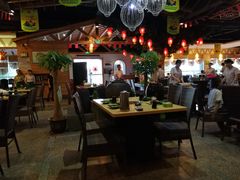 大堂-龙泉人椰子鸡.糟粕醋.海南菜(三亚旗舰店)