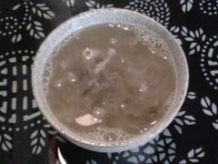 银耳莲子羹-蜗牛小馆醉乡民谣云南菜(惠新西里店)