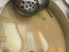 胡椒猪骨煲汤-肥仔文澳门猪骨煲(南京西路店)