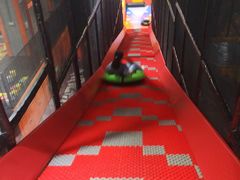 -嗨翻Hi-Fun竞技主题乐园·蹦床亲子生日轰趴(国光1937店)