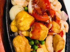 -新大咀港式茶餐厅(宝山万达店)