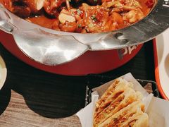 -胖哥俩肉蟹煲(湖滨银泰in77店)