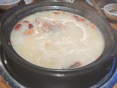 -三人行骨头王火锅(长寿店)
