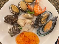 -怡咖啡海鲜自助餐厅(浦东香格里拉店)