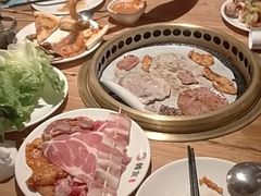 -韩京炭火烤肉自助料理(柯桥万达店)