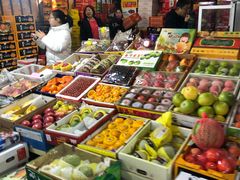 -上海龙吴水胜海发市场