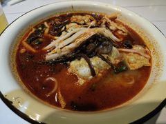 -丽丽三鲜螺蛳粉(田林路店)