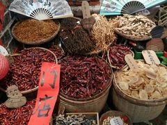 -周小明火锅(黑金冠社区店)