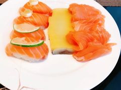 -大中华希尔顿酒店-念自助餐·嗨啤·小龙虾
