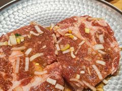 -青瓦餐厅·生鱼片·韩园烤肉(西塔店)