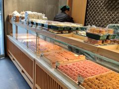 面包甜点陈列柜-泸溪河桃酥(江宁太阳城店)