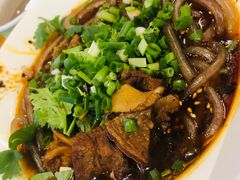 -八一路好吃街(雨田商务大厦店)