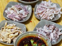 桌面氛围-汝萍传统蘸水菜(春华路总店)
