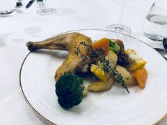法式香料烤鸡-ELUNE艾露恩·人良斋西餐厅