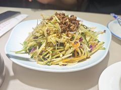 -老码头黑皮肘子锅包肉(赣水路店)