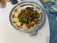 -海派美食·家宴海鲜青岛菜·石锅鲽鱼头(东方城店)