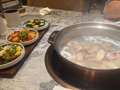 -大头椰·海南椰子鸡火锅(思明万象城店)