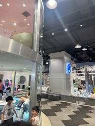 -MINI MARS 脚下的城市乐园·餐饮·派对(静安江宁店)