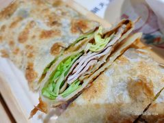 脆皮熏肉卷-卷翻天·卷饼(越野路店)