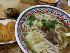 十年经典牛肉粉-鑫花溪牛肉米粉(人民广场店)