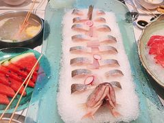 -泓炙颐凤鲜海鲜火锅料理(桐乡店)