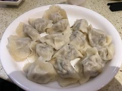 -孖妹上肉饺子馆