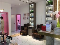 -纤指百魅美甲美睫