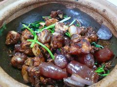腊肠排骨煲-海口滨海新村143号海南老字号炒菜店