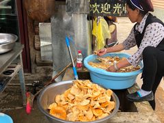 -泸沽肴(泸沽湖大洛水村农村信用社旁店)