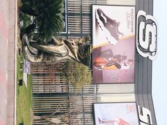 -SKECHERS 斯凯奇(上海国际时尚中心店)