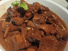 -河畔春天时尚餐厅