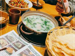 -吃饭皇帝大(银泰财富广场店)