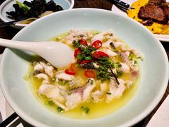 -港丽餐厅