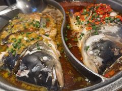 -阿瓦山寨·湘菜现炒·剁椒鱼头王(咸阳总店)