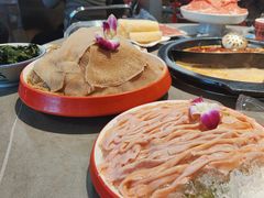 -生活如沸·顺德水牛奶火锅(大学路店)