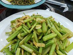 -雪野鱼头大王邢府公老店(雪野湖店)