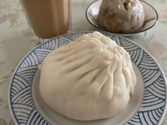 -白玉兰食品(汇联商厦店)