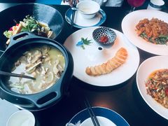 -凤凰湘语·海派湘菜(浦东旗舰店)